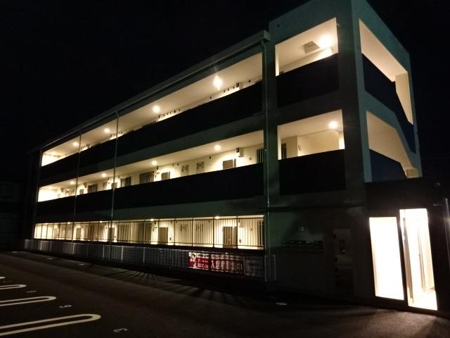 リバティ 外観