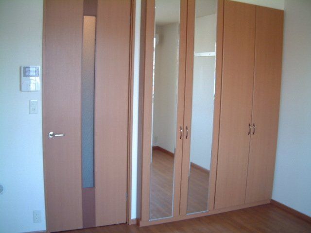 グランポール鎌倉 玄関