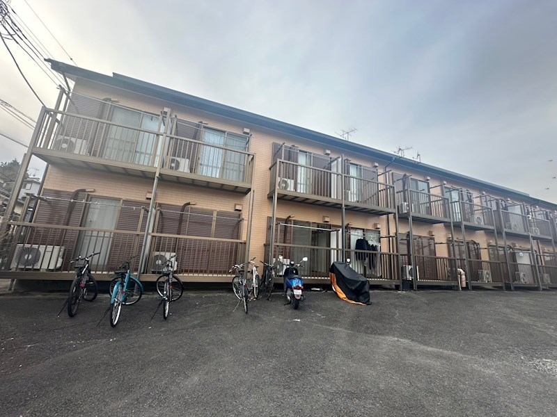エトワールⅡ 駐車場