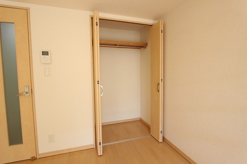 レザンヴィーゼ  その他