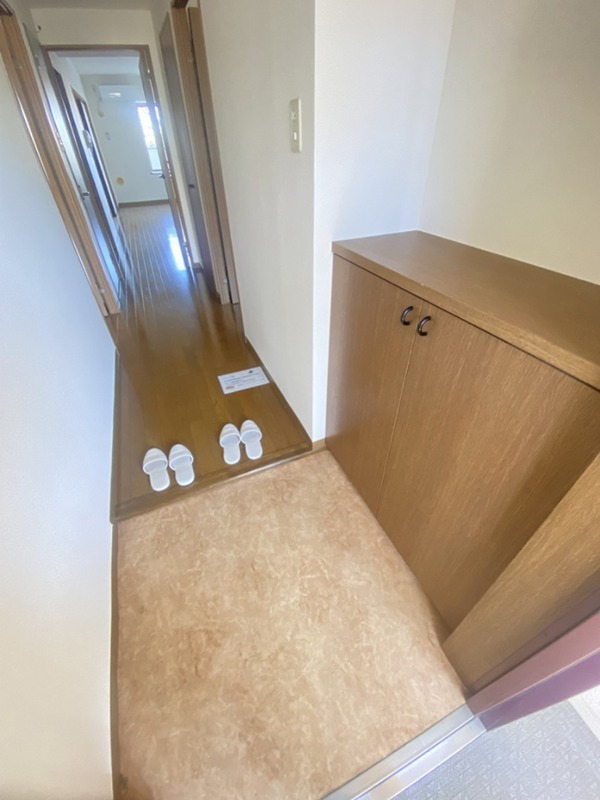 リューデスハイム 玄関