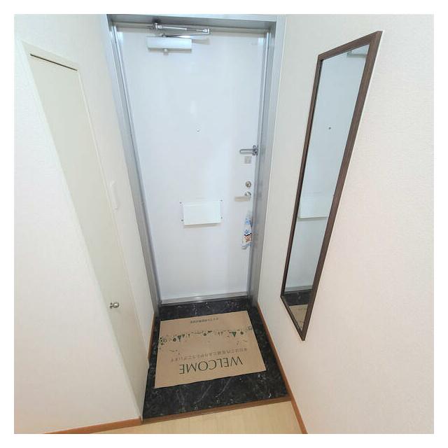 ルピナス湘南 玄関