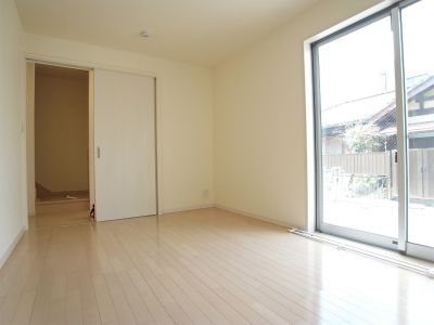 リブリ・ウイングライト ベッドルーム