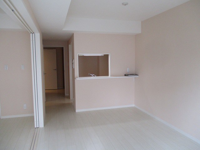 サンハイム戸塚 リビング