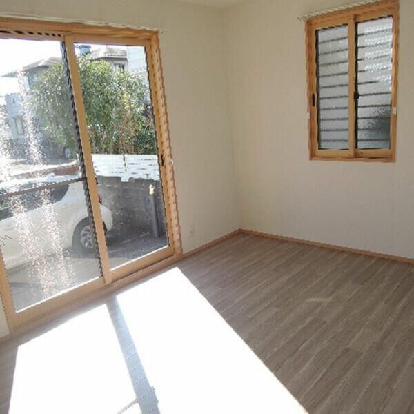 メープル出口 リビング