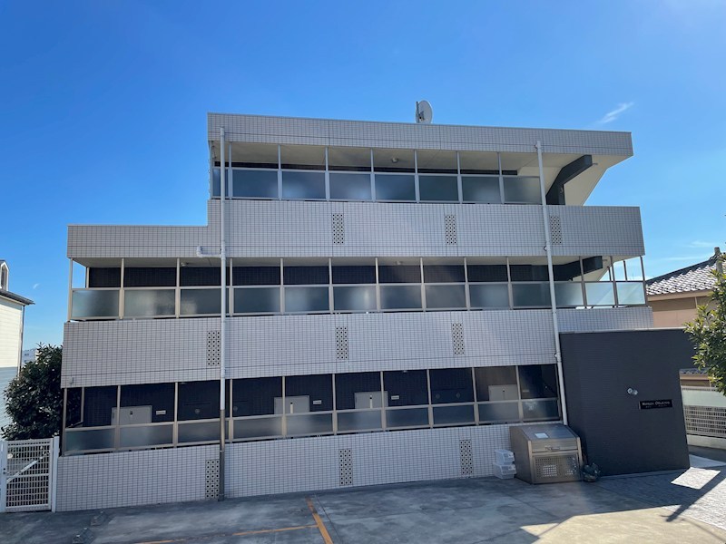 メゾンオルレアン 303号室 外観