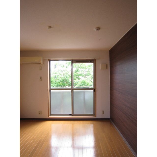 アール　ブラン リビング