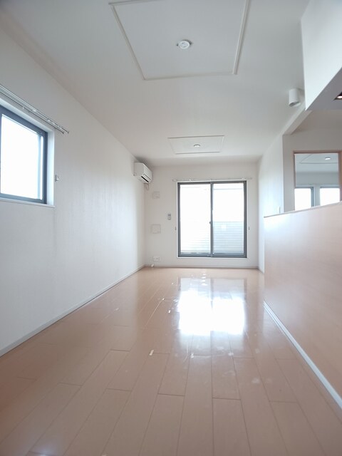 フリーデ　Ｓ リビング