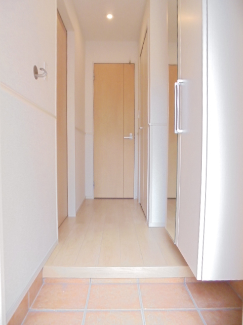 アイリスＡ 玄関