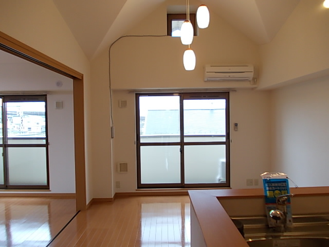 シェーネスベルク リビング