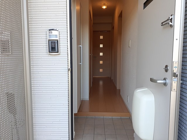 エレガント・パレスⅡ 玄関