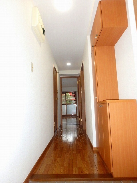 ディペンドマーク 玄関