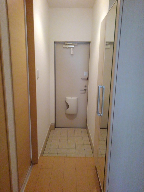 リバージュ厚木Ⅴ 玄関