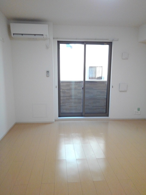 リバージュ厚木Ⅴ リビング