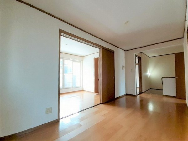 クレストＢ リビング