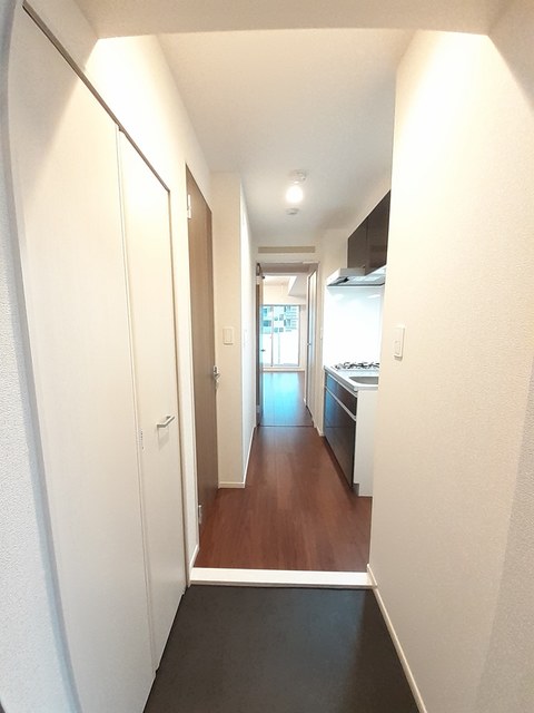 クレスト　中六 玄関