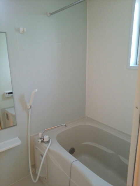 エムズ・ヒル 風呂画像