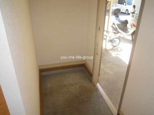 エミネンス・ハナＢ 玄関