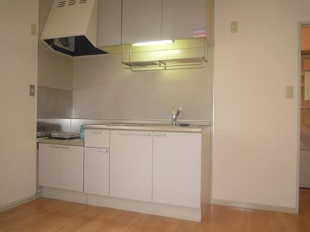 ファミール西原Ａ キッチン