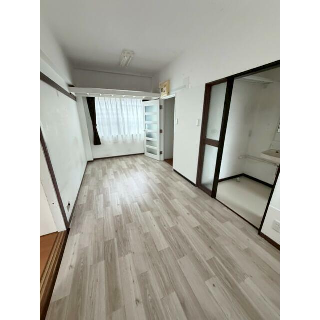 グランパス リビング