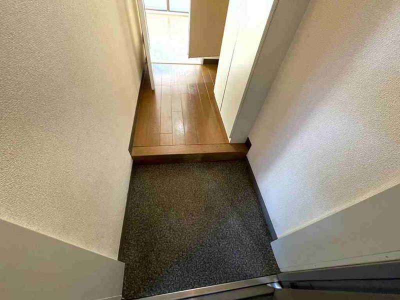 クリオ平塚七番館 玄関