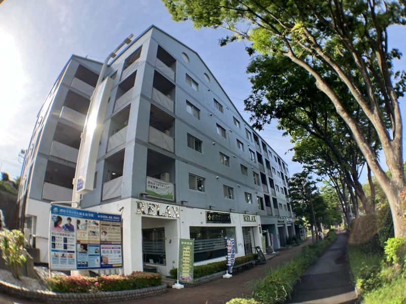 クリーン・ブルー 301号室 外観