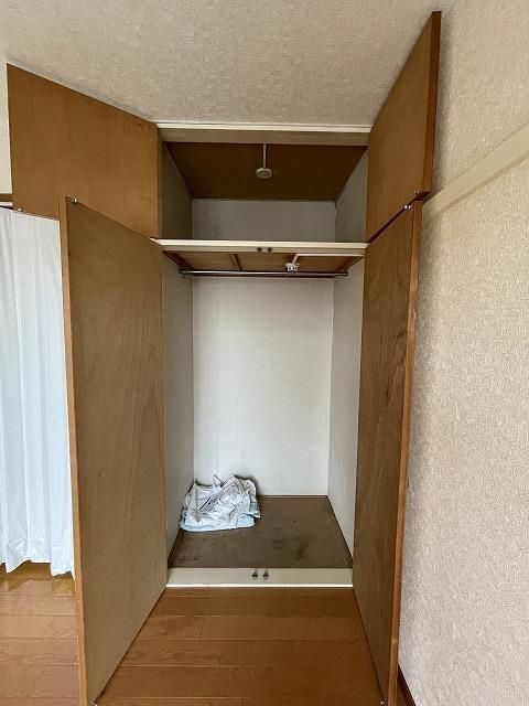 ロイヤルヒルズ石室 その他3