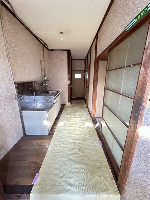 神奈川県綾瀬市寺尾西３丁目 玄関