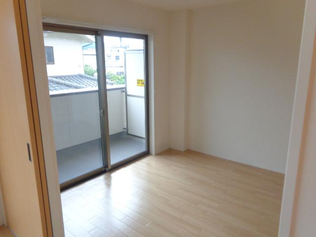 イーストーン その他6