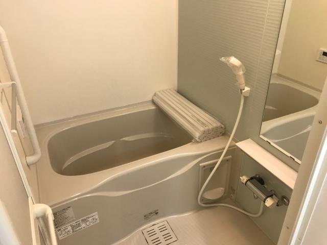 アンジュエールＡ 風呂画像