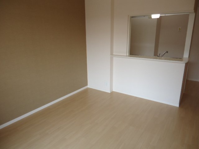 マリーゴールド リビング