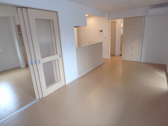 ラ　ボール リビング