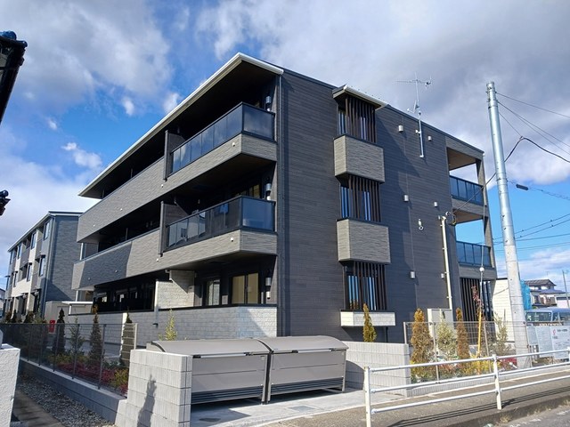 ラ プルーヴ 104号室 外観