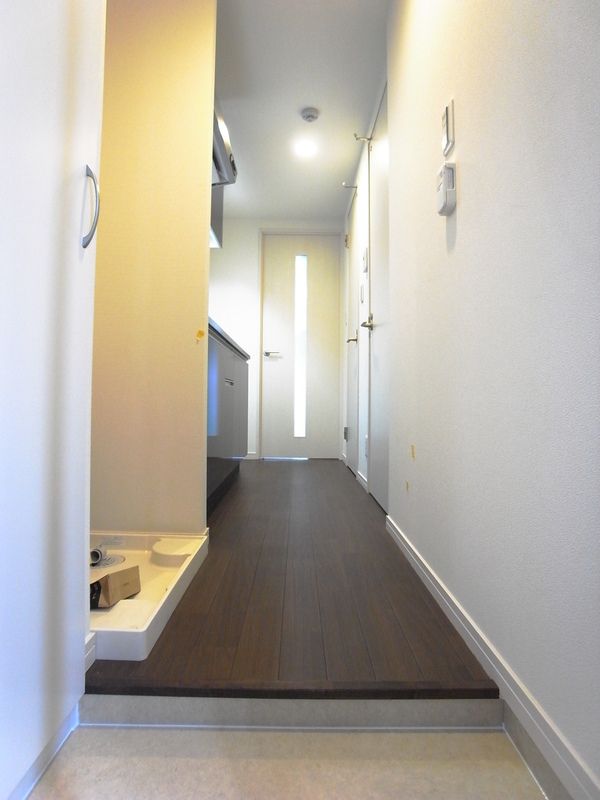 リブリ・楓 玄関