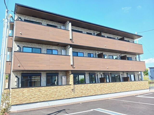 ラミリス 204号室 外観