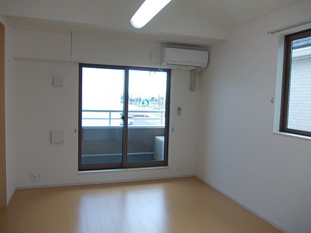 Ａｒｕｖｉｔａ　Ｅ リビング