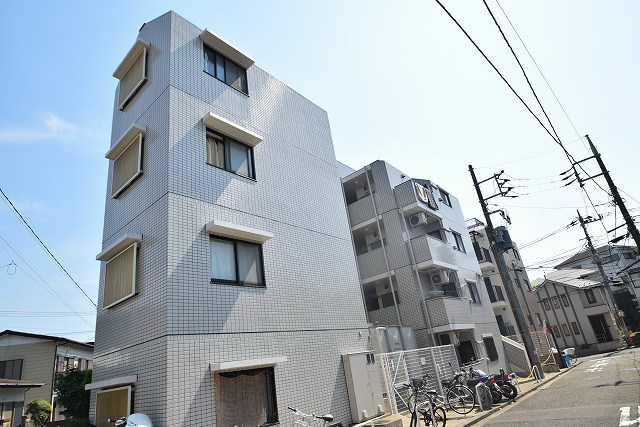 クリオ本郷台壱番館 205号室 外観