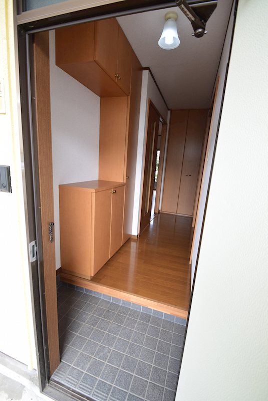 グリーンルーフ2 玄関