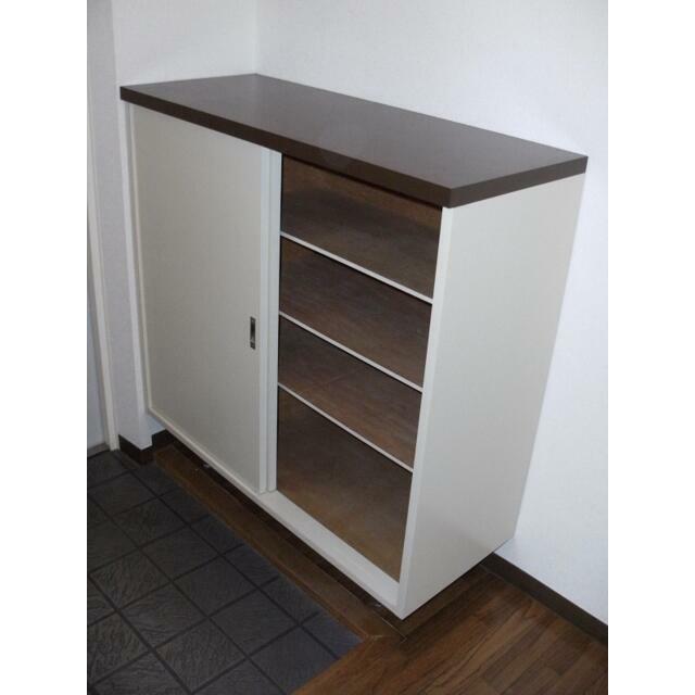 グラスイン笹山 玄関