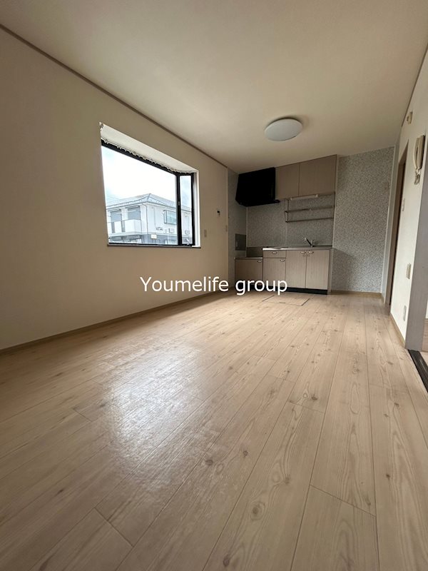 グランパルティールB リビング