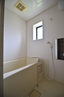 ハイツ立木　B棟  風呂画像