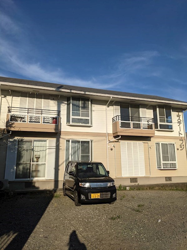 エステート・フジ 202号室 外観