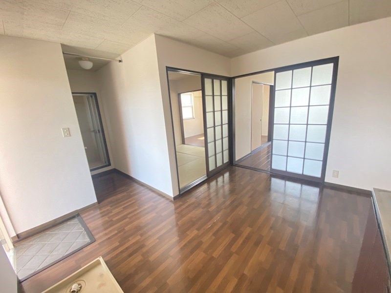 エステート・フジ  リビング