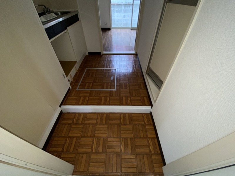 ベルメゾンはた野 玄関