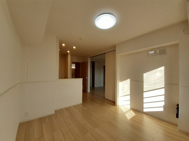 ＦｌｏｒｉａⅠ（フローリアⅠ） リビング