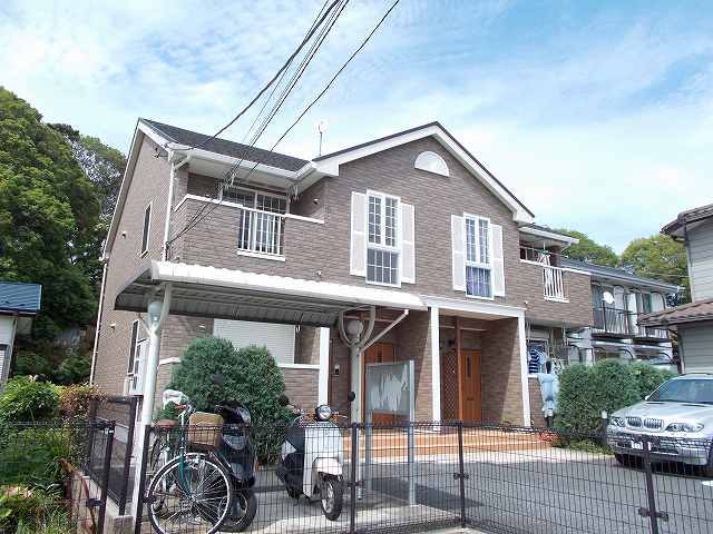 コルティ-レ 202号室 外観