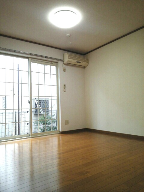 ネスト・ワン リビング