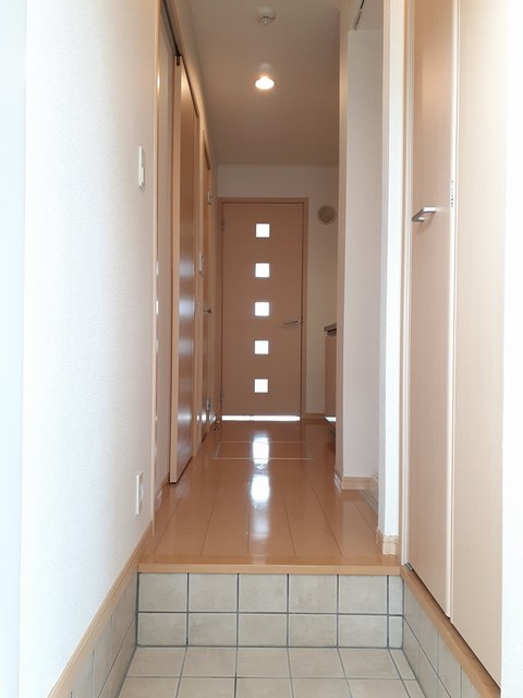 サンステージ 玄関