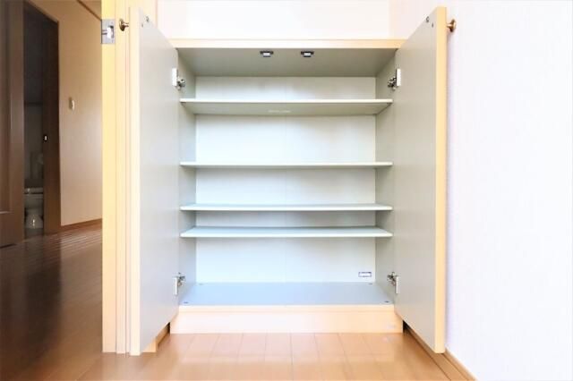 プラムヒル　Ｂ 玄関