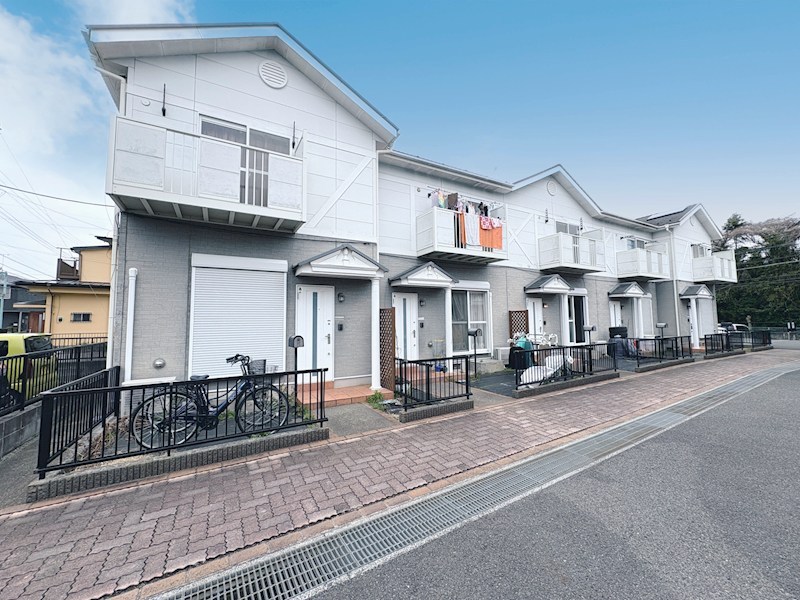 グラン・クール Ⅲ 103号室 外観